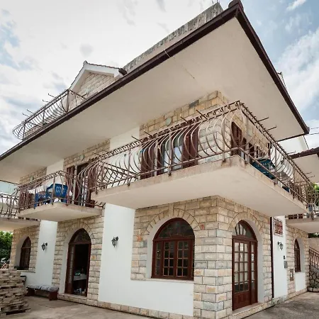 Boris - 30 M From Beach * Trogir
